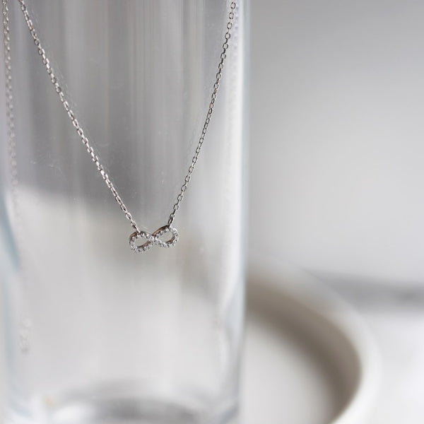 Infinity Zircon Necklace