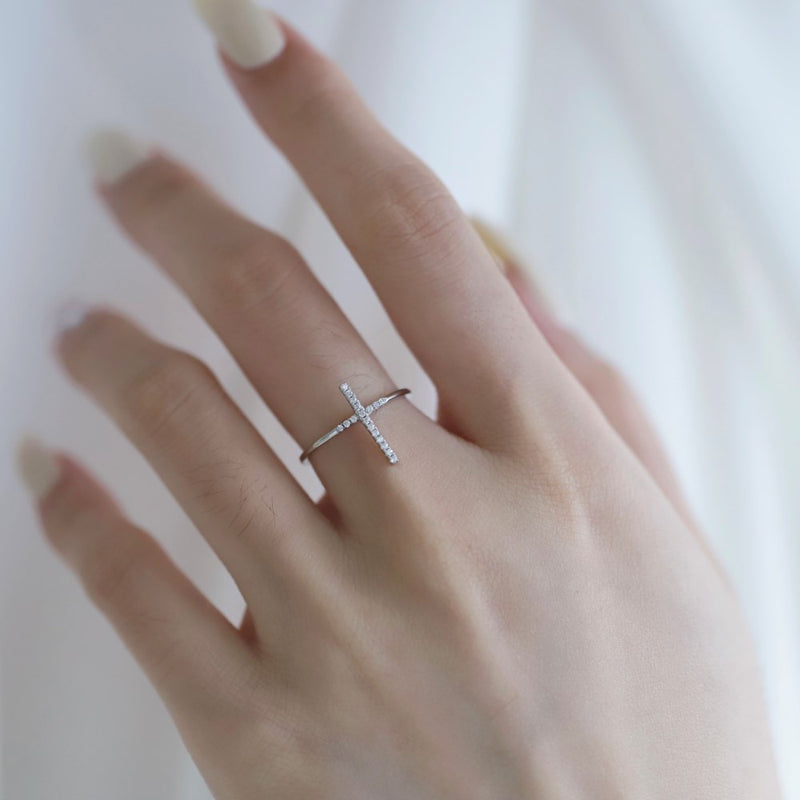 Cross Elegance Zircon Ring