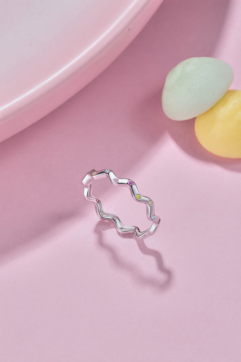 Wavy Spectrum Ring