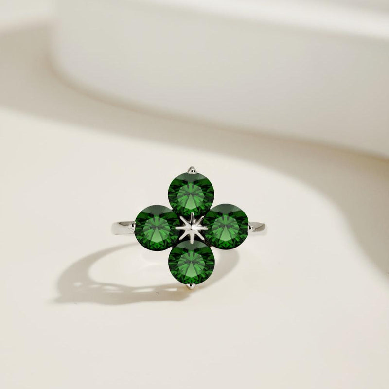 Tri-Color Clover Cluster Ring