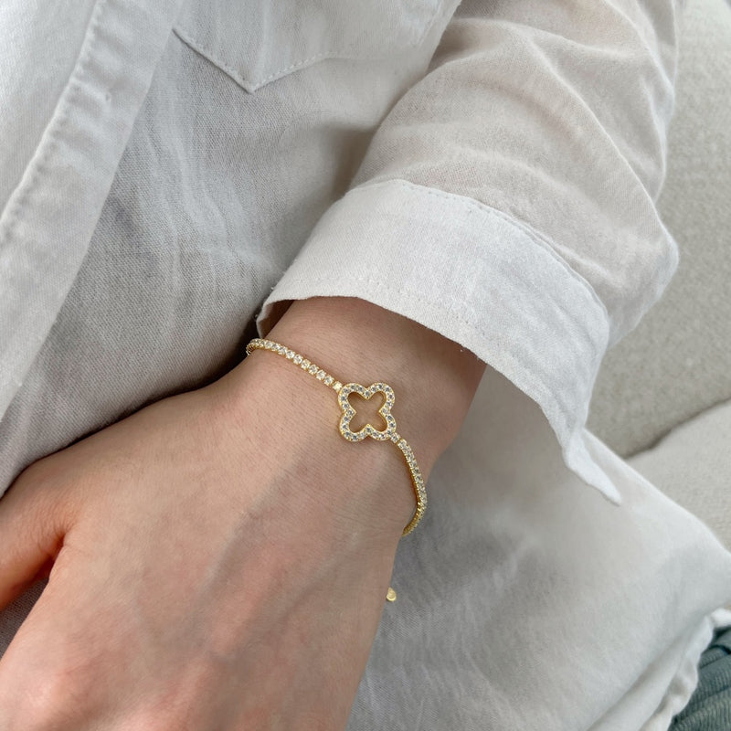 Elegance Clover Bracelet