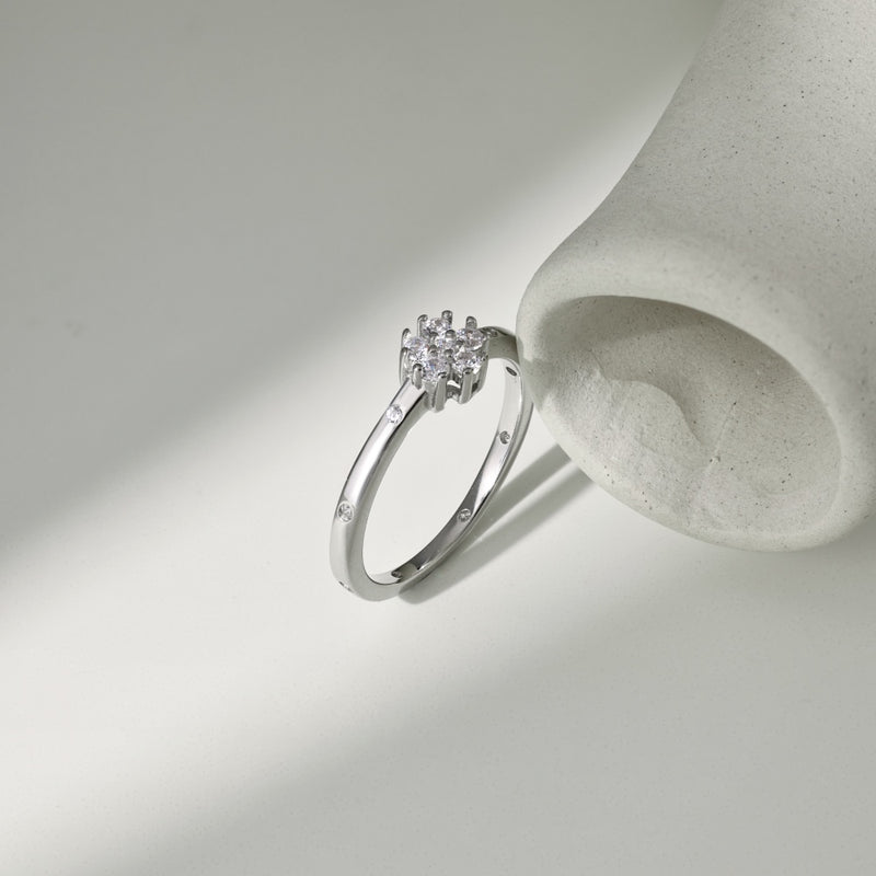 Elegant Blossom Solitaire Ring