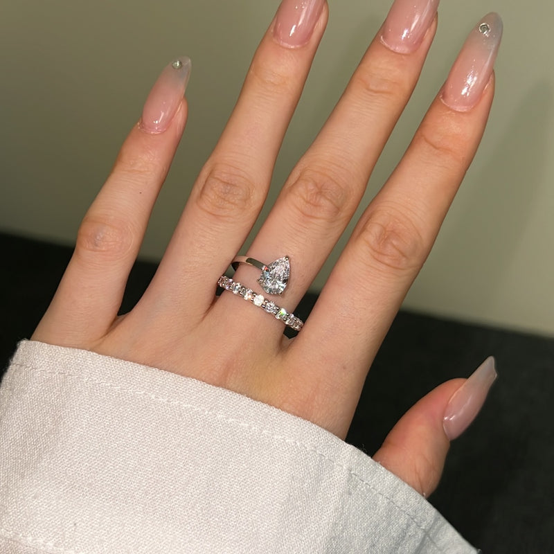 Elegant Pear Halo Ring