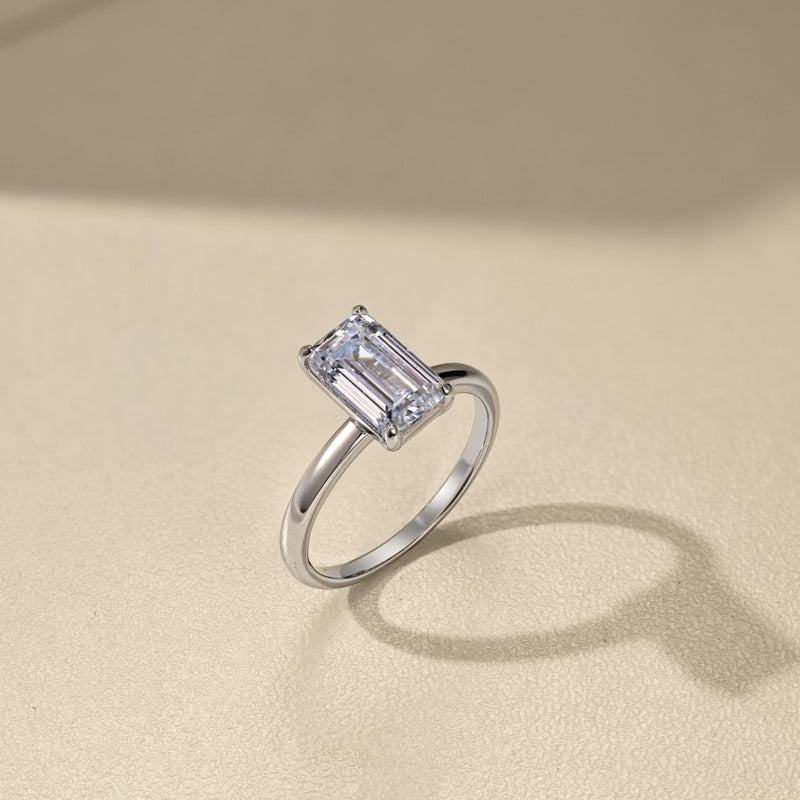 Elegance Emerald Cut Ring