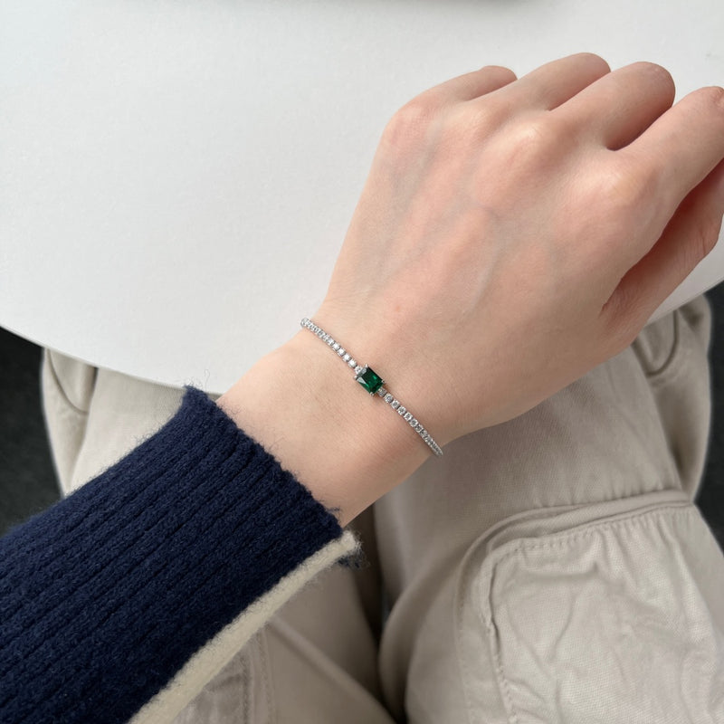 Emerald Radiance Bracelet