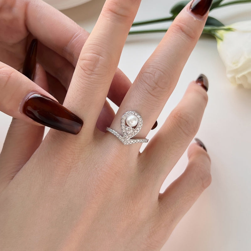 Pearl Essence Tear Drop Ring