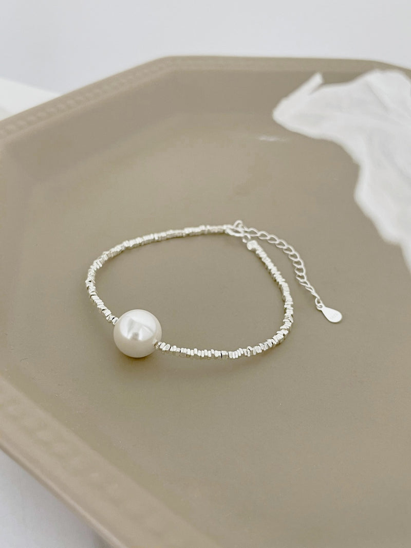 Lustrous Pearl Elegance Bracelet