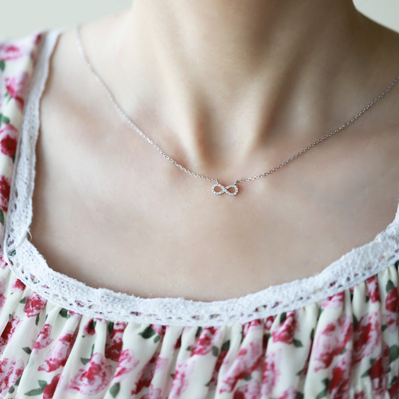 Infinity Zircon Necklace