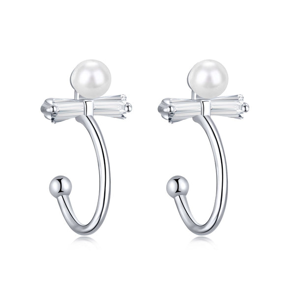 Elegant Twist Pearl Earrings