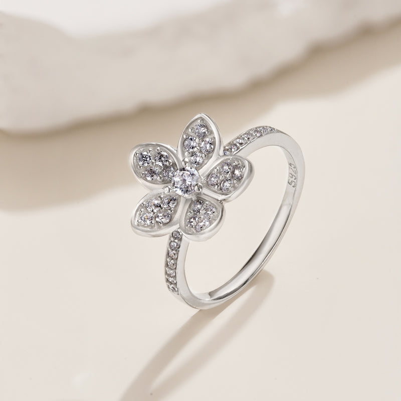 Floral Sparkle Ring