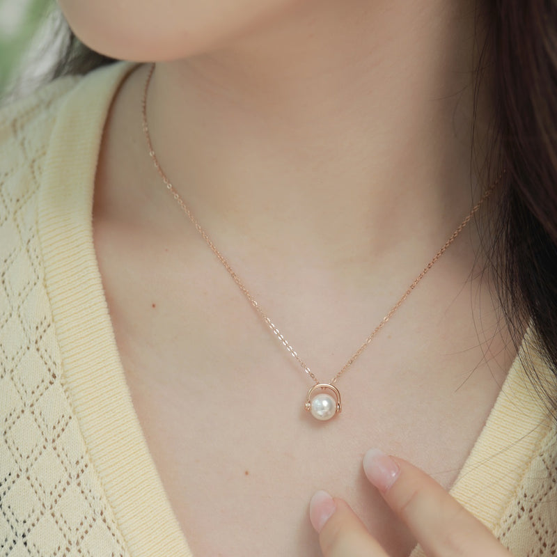 Melody Pearl Charm Necklace