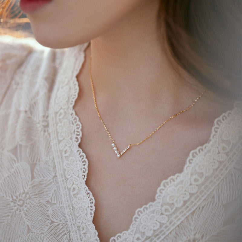 Pearl Radiance Necklace