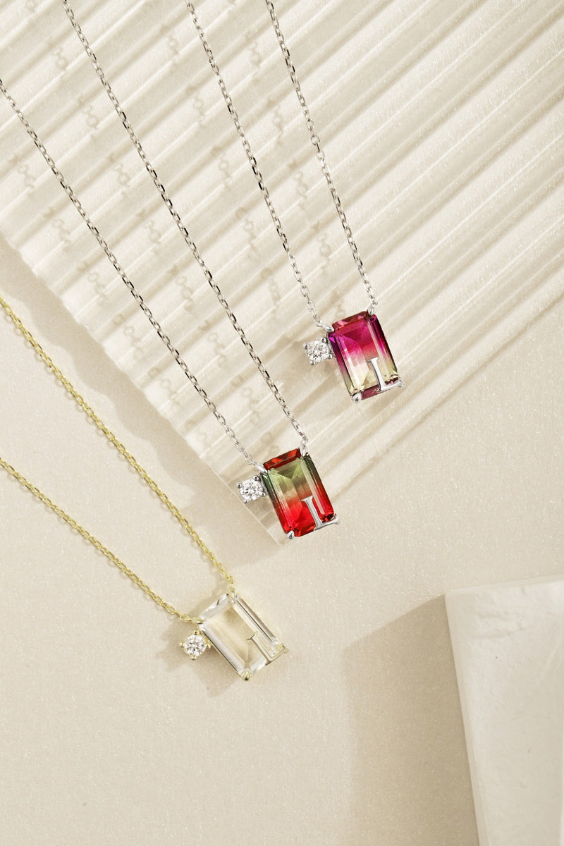 Initial Radiance Necklace (L)