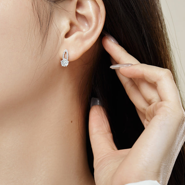 Graceful Sparkling Teardrop Zircon Earrings