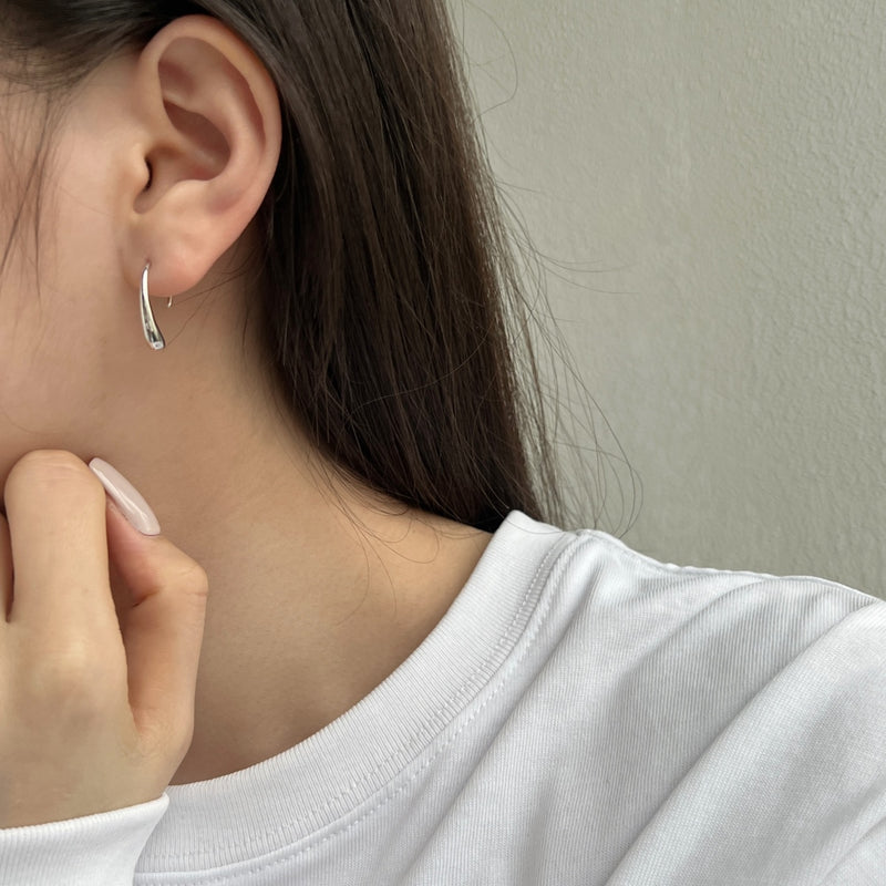 Silver Flow Earrings